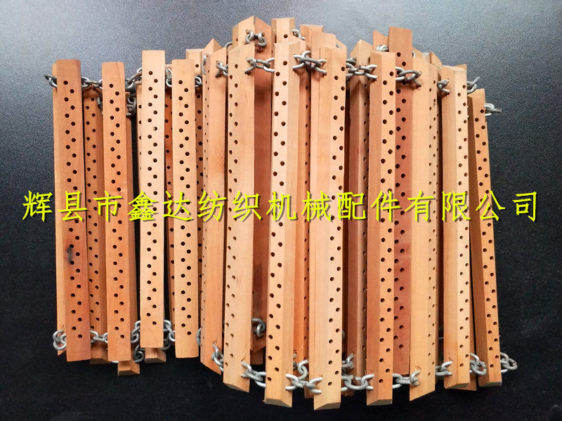 Wood strips fixed with nails for dobby loom